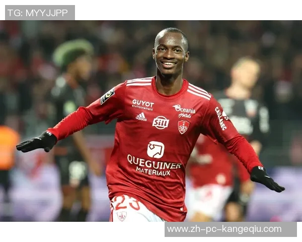 法甲激战：圣埃蒂安奋力求生布雷斯特能否延续胜利势头